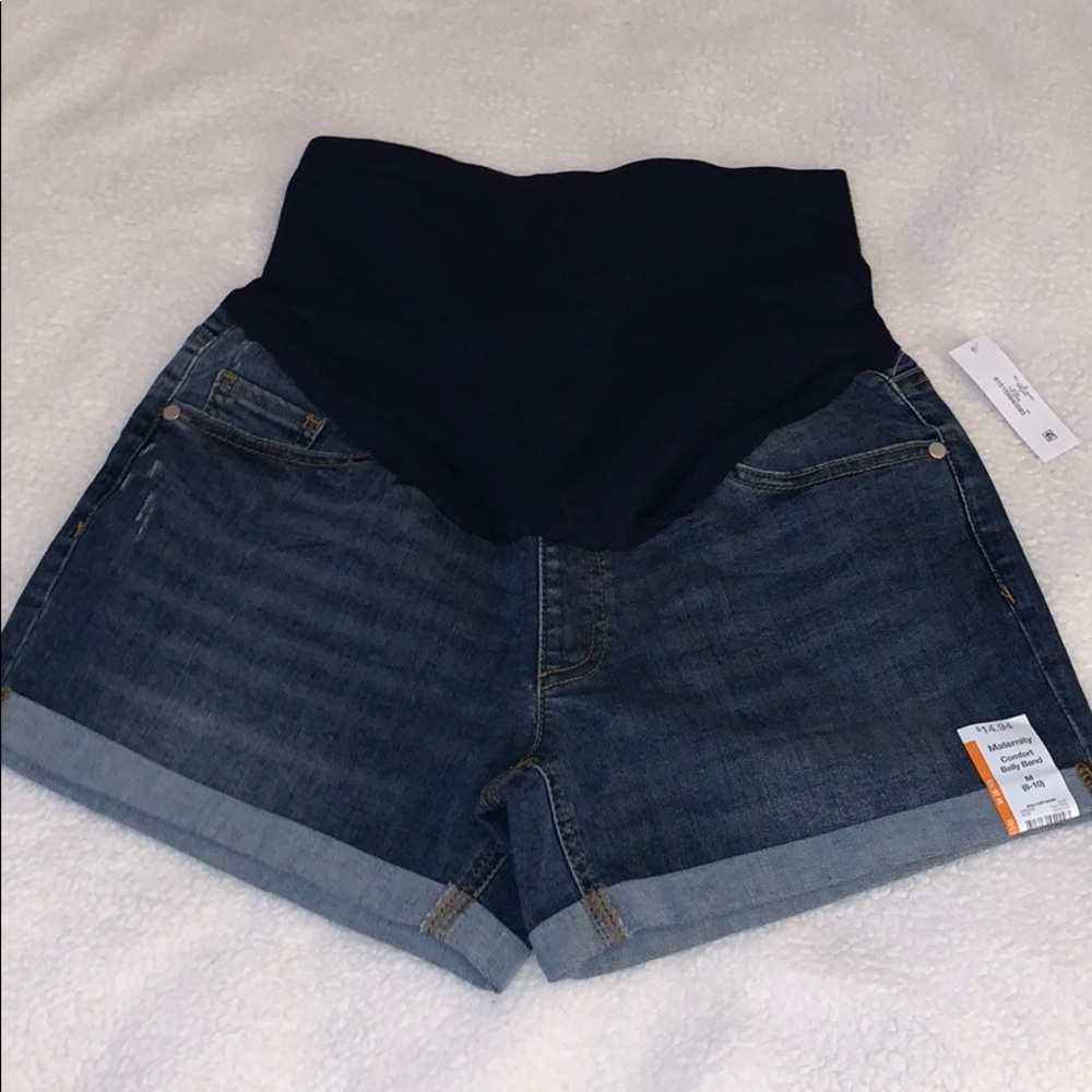 Time and Tru Maternity Shorts